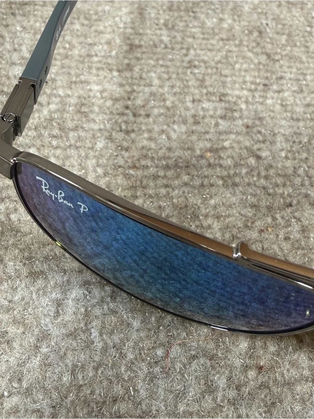 Ray-Ban Sunglasses Rb3737CH Blue Polarized Chromance Lens Gunmetal Frame 60-18